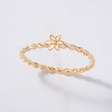 Anillo Hedera Floral en Oro laminado 18k Para Dama