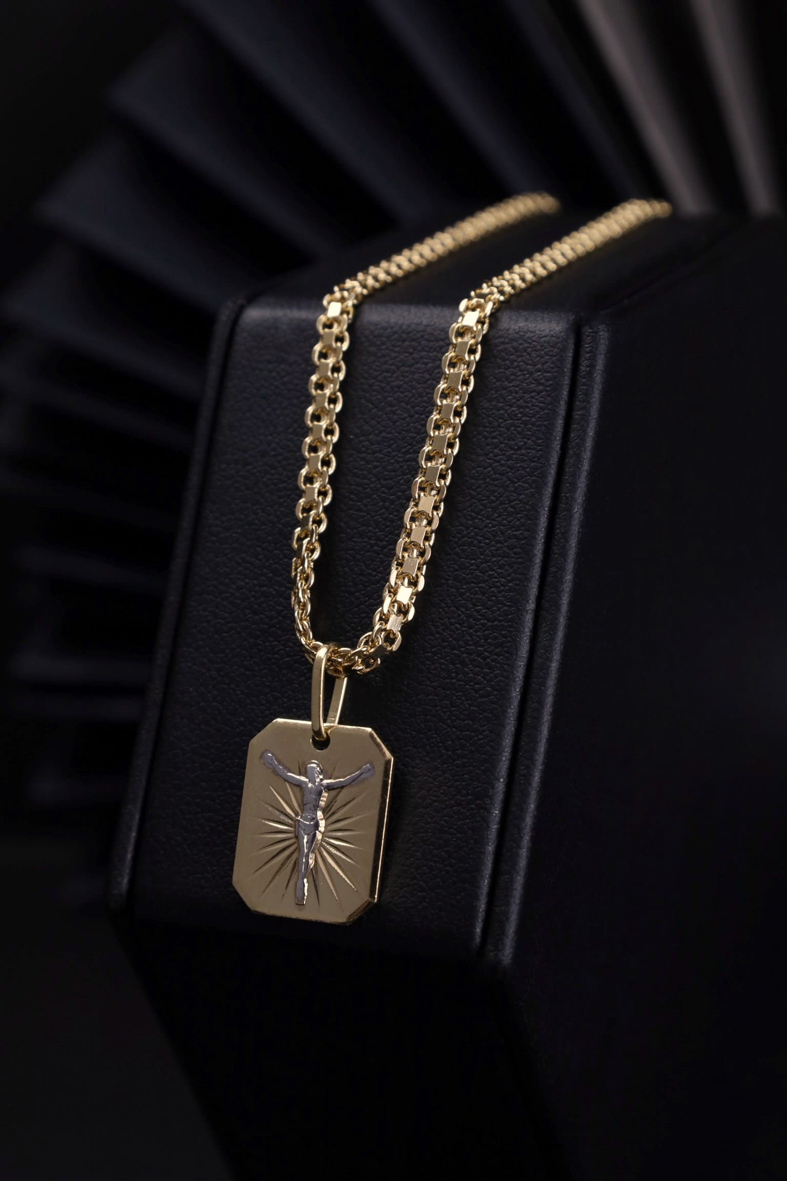 Cadena Bismarck en Oro laminado 18k Para Caballero