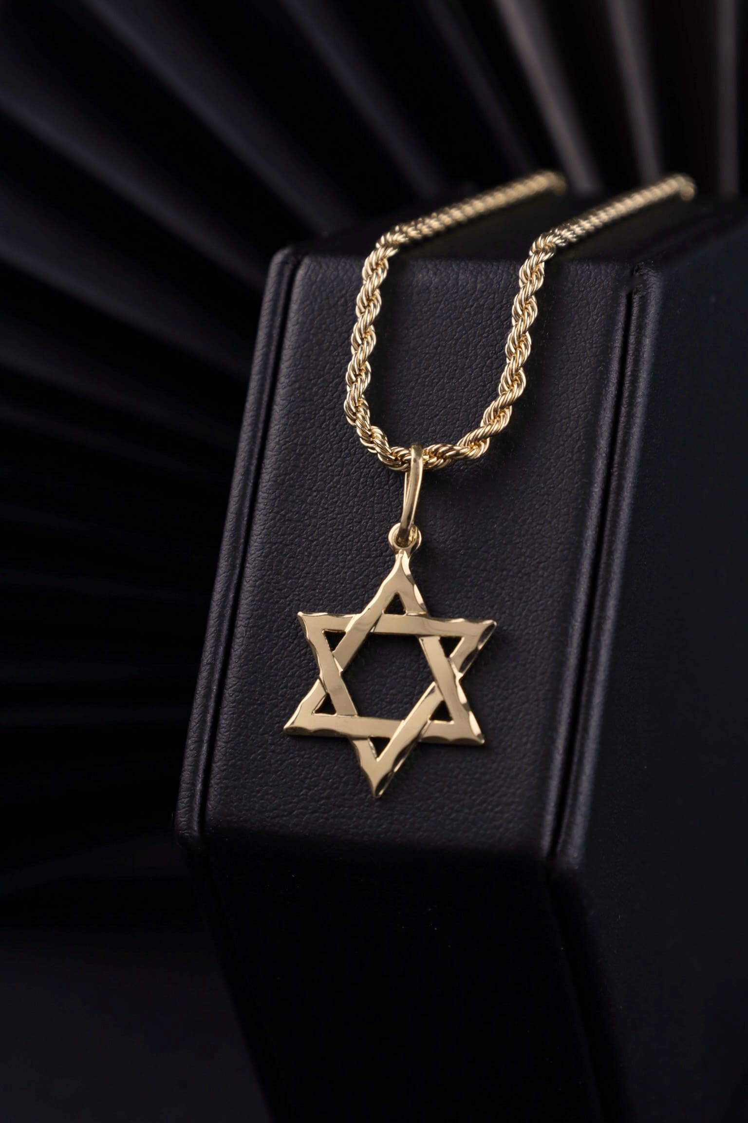 Cadena Lazo en Oro laminado 18k Para Caballero