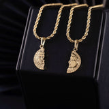 Conjunto Cadenas Lazo + Dijes Moneda en Oro laminado 18k Para Pareja